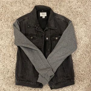 FOREVER 21 DENIM JACKET